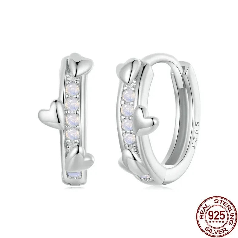 925 Sterling Silver Classic Heart-shaped Ear Buckles