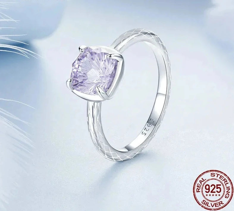 925 Sterling Silver Sparkling Ring