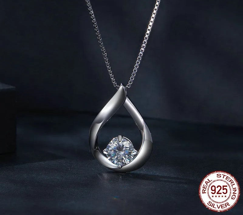 925 Sterling Silver Moissanite Waterdrop Necklace - TEA LU SHOP