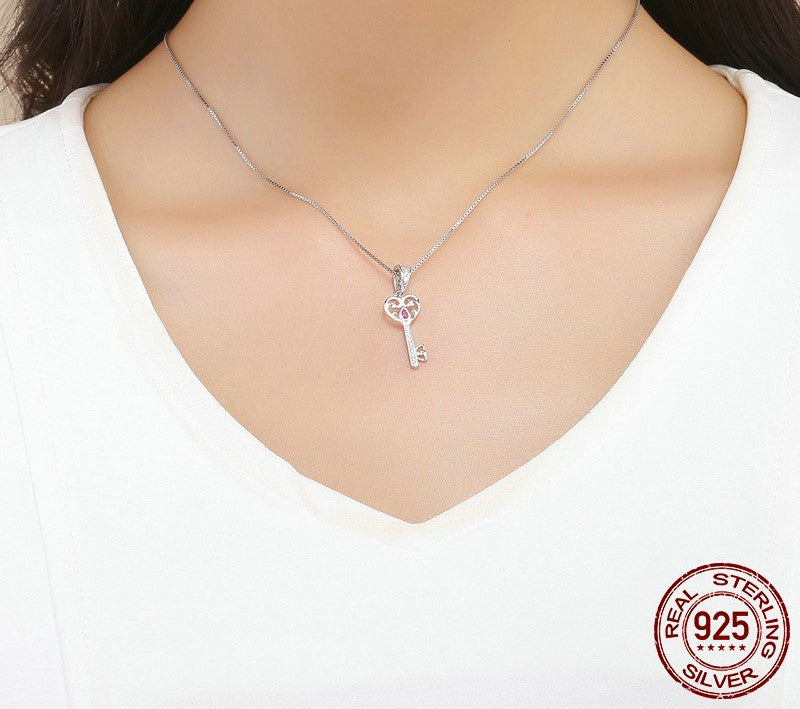 925 Sterling Silver Key Heart Pendant - TEA LU SHOP