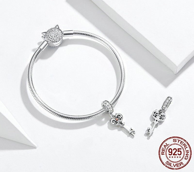925 Sterling Silver Vintage Key Pendant - TEA LU SHOP