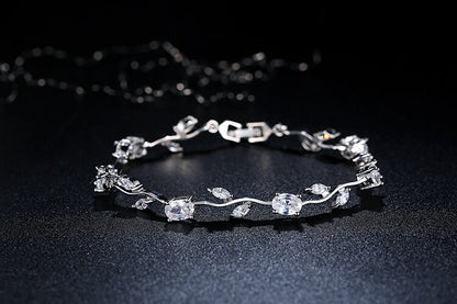 Rose Gold Bracelet with Zircon - TEA LU SHOP