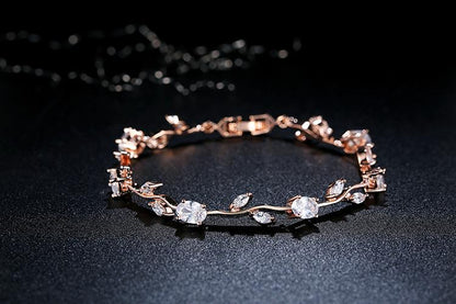 Rose Gold Bracelet with Zircon - TEA LU SHOP