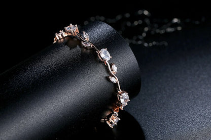 Rose Gold Bracelet with Zircon - TEA LU SHOP