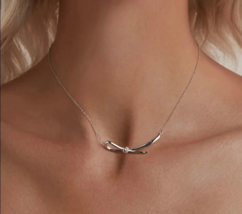 Bowknot Pendant Necklace