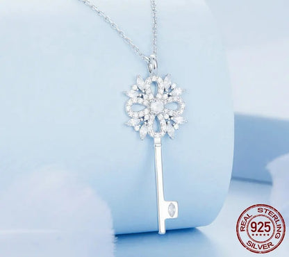925 Sterling Silver Snowflake Key Necklace - TEA LU SHOP