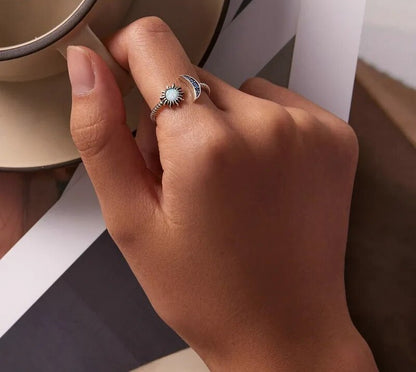 925 Sterling Silver Shining Sun & Moon Ring - TEA LU SHOP