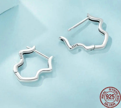 925 Sterling Silver Dainty Wave Huggie Hoop Earrings