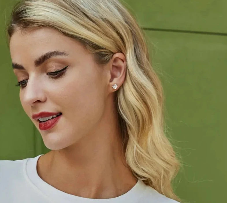 925 Sterling Silver Simple Bird Stud Earrings