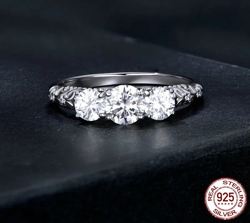 925 Sterling Silver Moissanite Ring - TEA LU SHOP