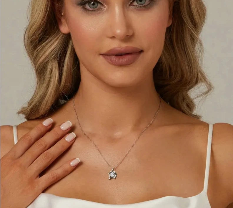 Shiny Star Pendant Necklace