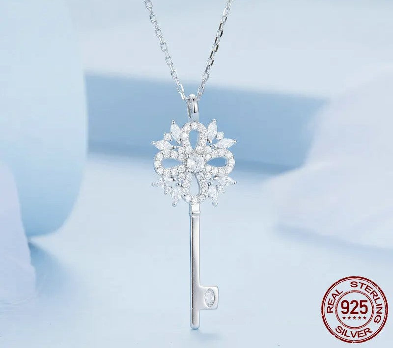925 Sterling Silver Snowflake Key Necklace - TEA LU SHOP