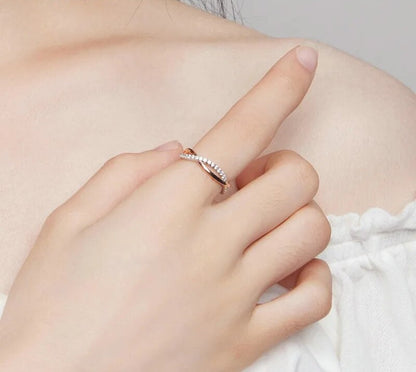 925 Sterling Silver Twist Eternity Ring - TEA LU SHOP