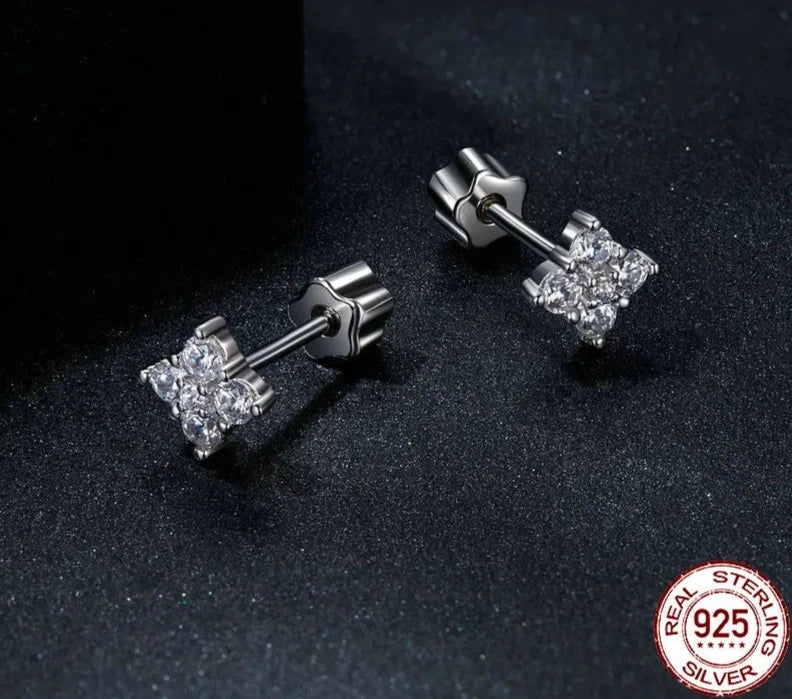White Gold Plated Four Leaf Clover Moissanite Earrings