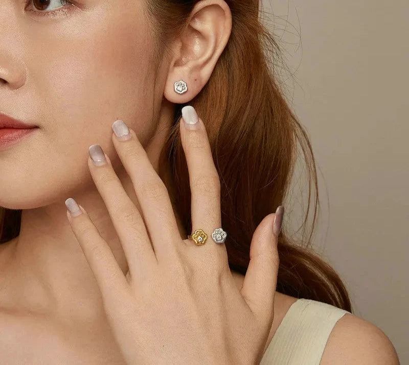 925 Sterling Silver Cute Paw Stud Earrings