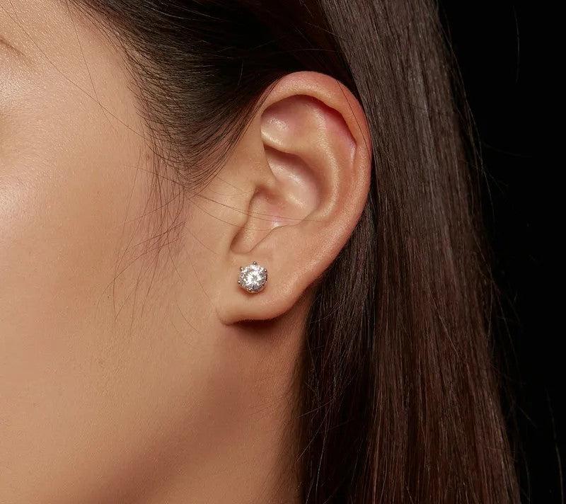 925 Sterling Silver Moissanite Stud Earrings - TEA LU SHOP