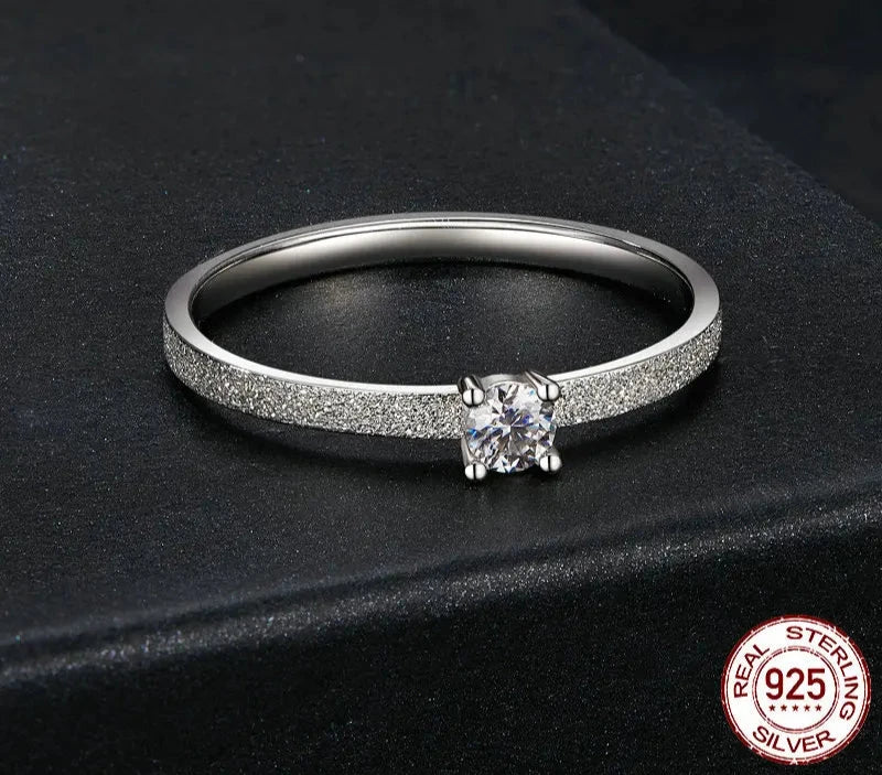 925 Sterling Silver Solitare Ring