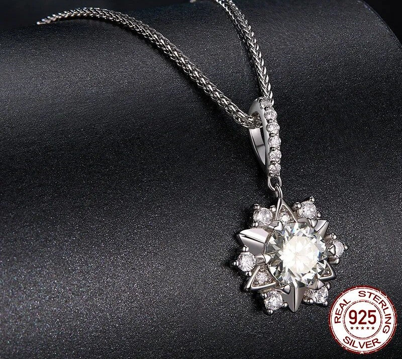 925 Sterling Silver Moissanite Star Shape Necklace - TEA LU SHOP