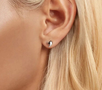 Delicate Heart Puzzle Stud Earrings