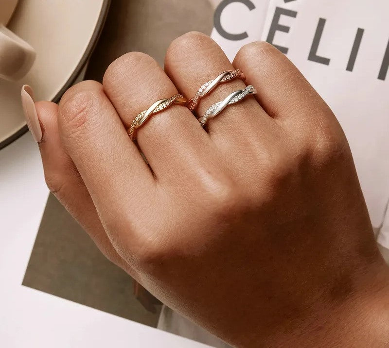 925 Sterling Silver Zircon Simple Twisted Ring - TEA LU SHOP