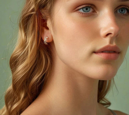 925 Sterling Silver Dainty Leaf Stud Earrings