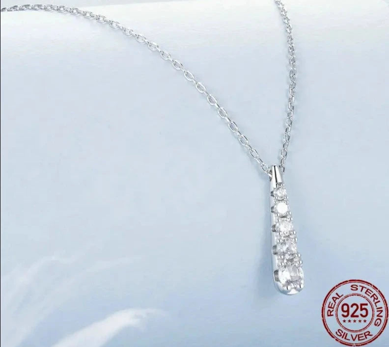 925 Sterling Silver Elegant Teardrop Necklace