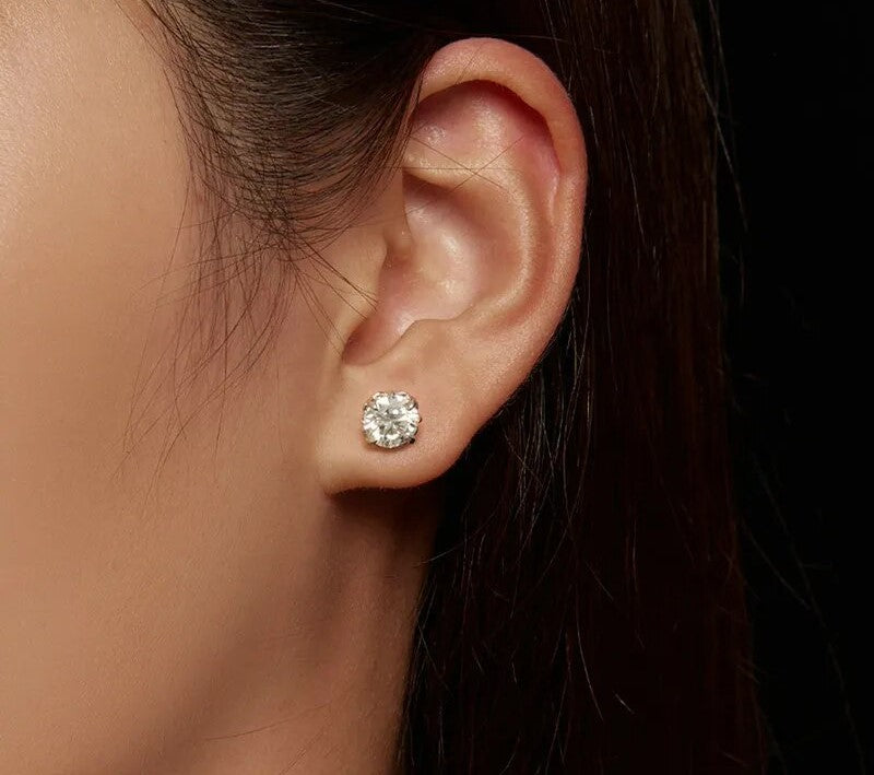 925 Sterling Silver Moissanite Stud Earrings - TEA LU SHOP