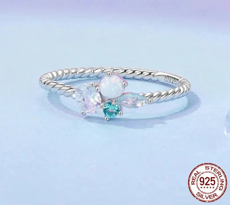 925 Silver Exquisite Opal Ring