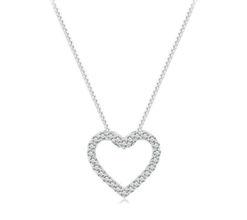 925 Sterling Silver Minimalist Moissanite Heart Necklace - TEA LU SHOP