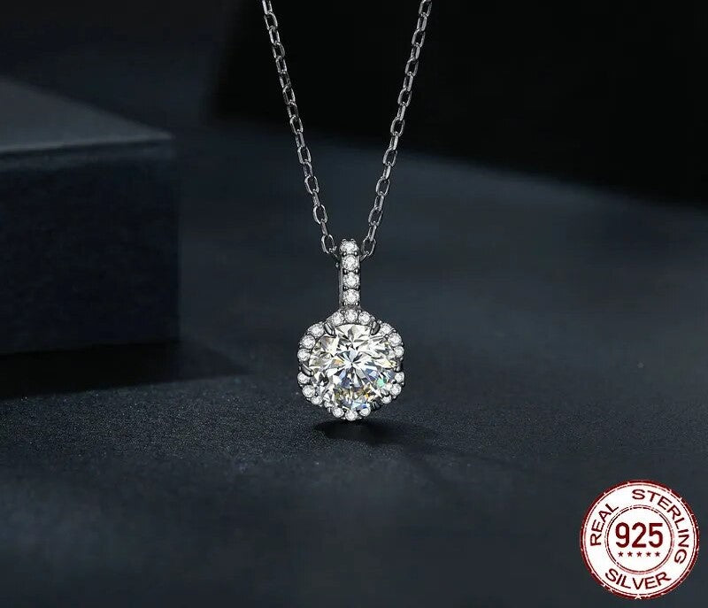 Women's Moissanite Necklace