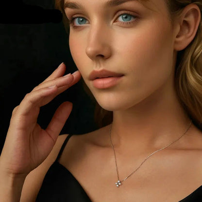 Shiny Moissanite Flower Pendant Necklace