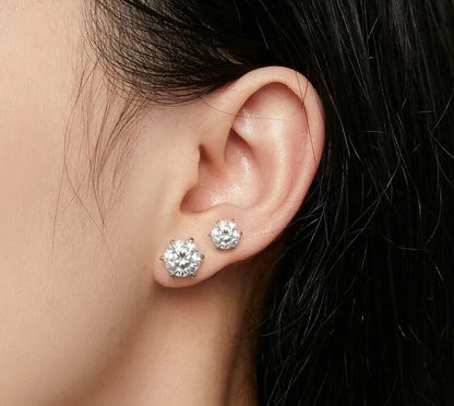 925 Sterling Silver Moissanite Stud Earrings - TEA LU SHOP