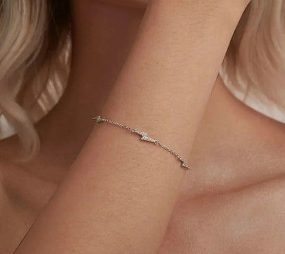 Dainty Lightning Link Bracelet