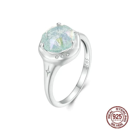 Retro Design Round Shape Solitaire Promise Ring