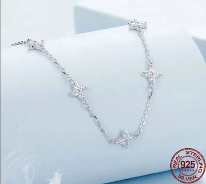 Dainty Stars Necklace with Four-Leaf Clover CZ
