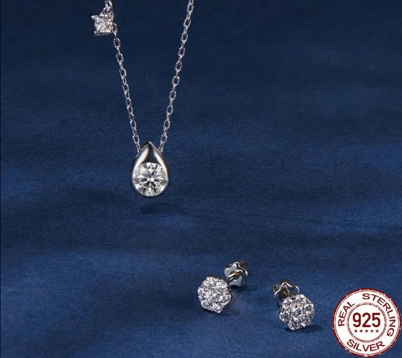 Classic Flower Moissanite Stud Earrings