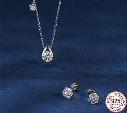 Classic Flower Moissanite Stud Earrings