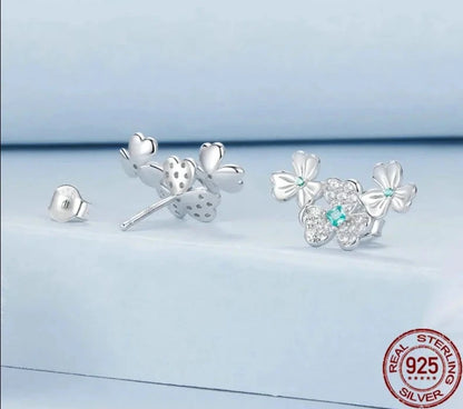 Dainty Clover Stud Earrings