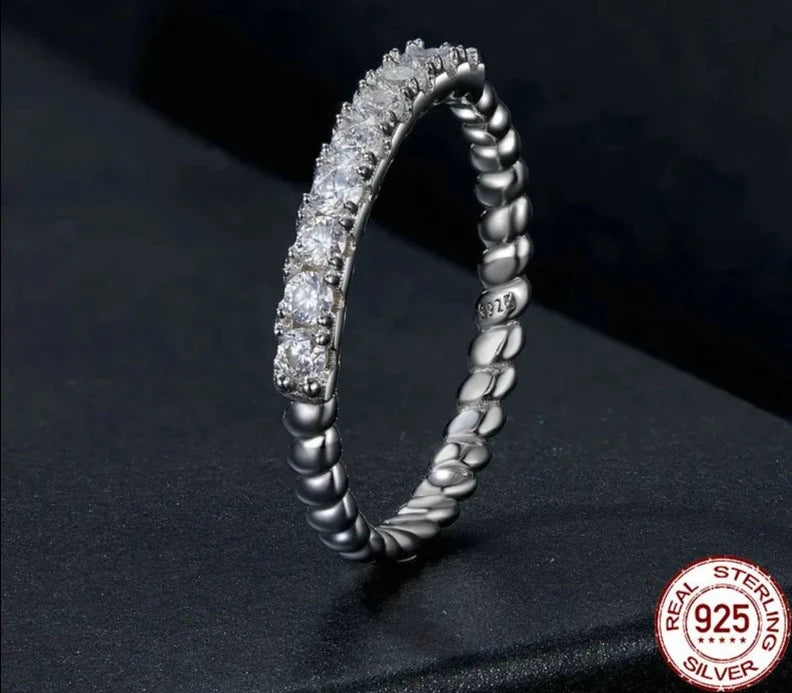 925 Sterling Silver Textured Shiny Moissanite Ring