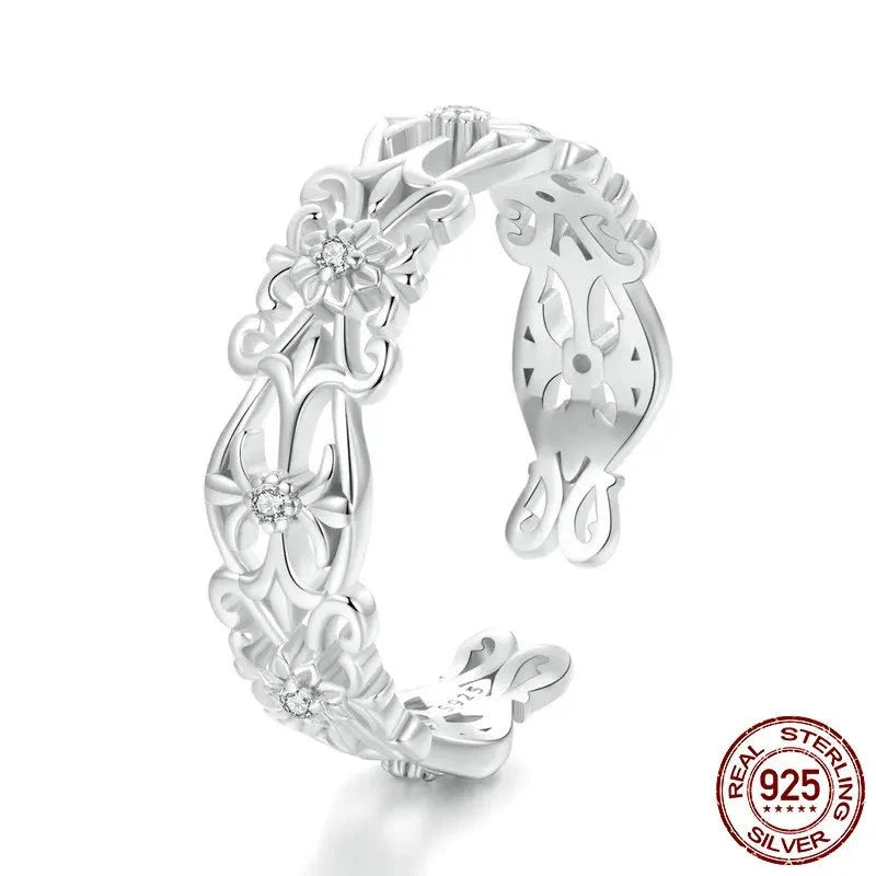 Retro Palace Pattern Open Finger Wide Ring