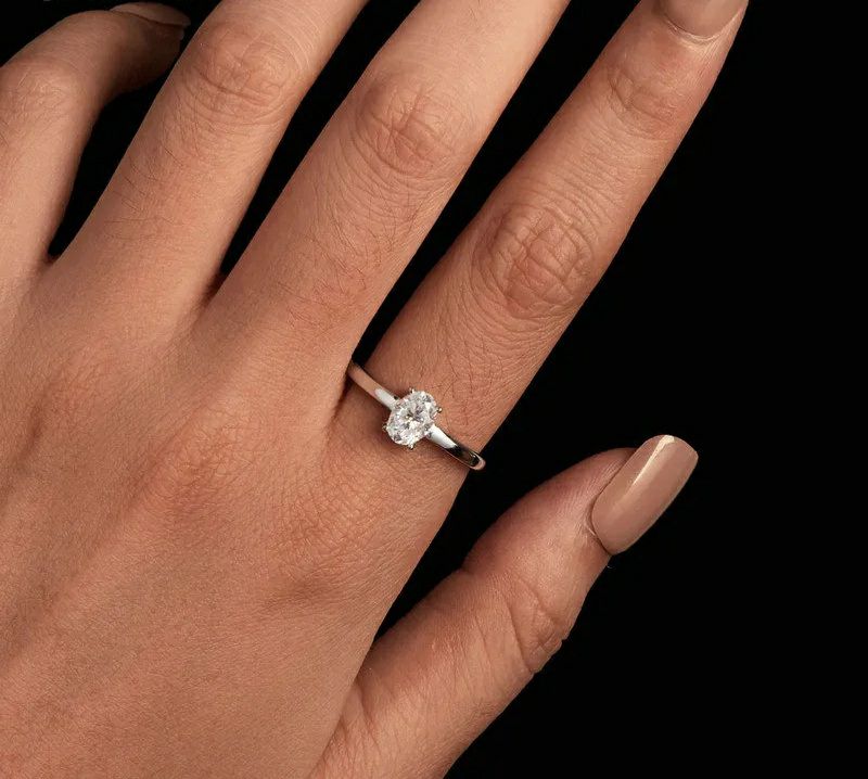 925 STERLING SILVER MOISSANITE RING